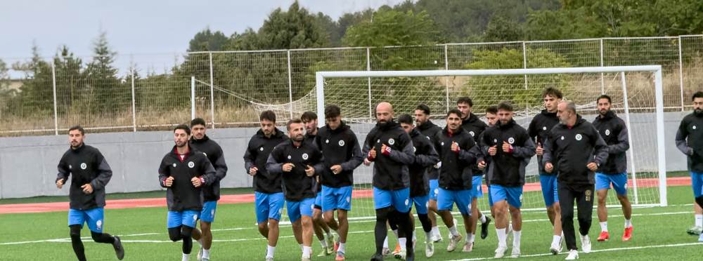 Anadolu galibiyete hazırlanıyor