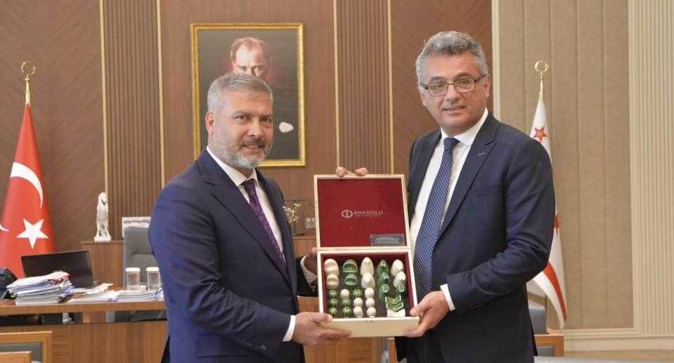 Anadolu Üniversitesi KKTC'de eğitim iş birlik…