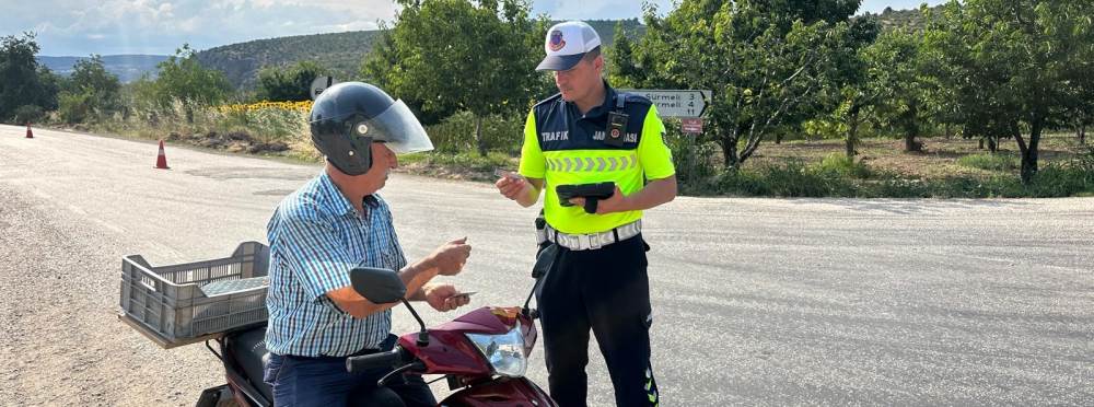 Bilecik'te motosiklet sürücülerine hayati uya…