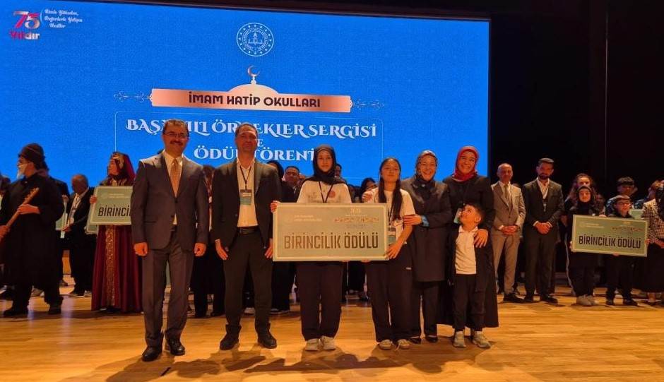 Bilecik’te öğrencilerin ortak projesi Türkiye…
