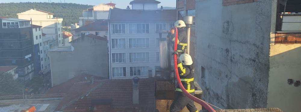 Bilecik’te restoranın bacasında korkutan yang…