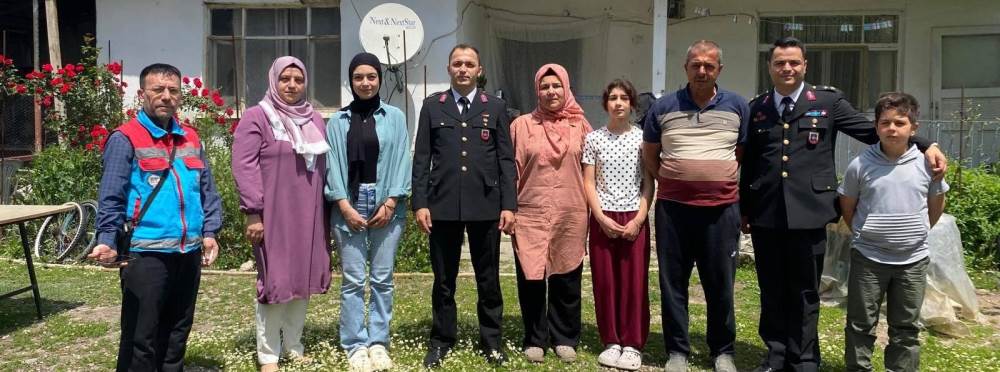 Bilecik'te şehit ve gazi ailelerine bayram zi…