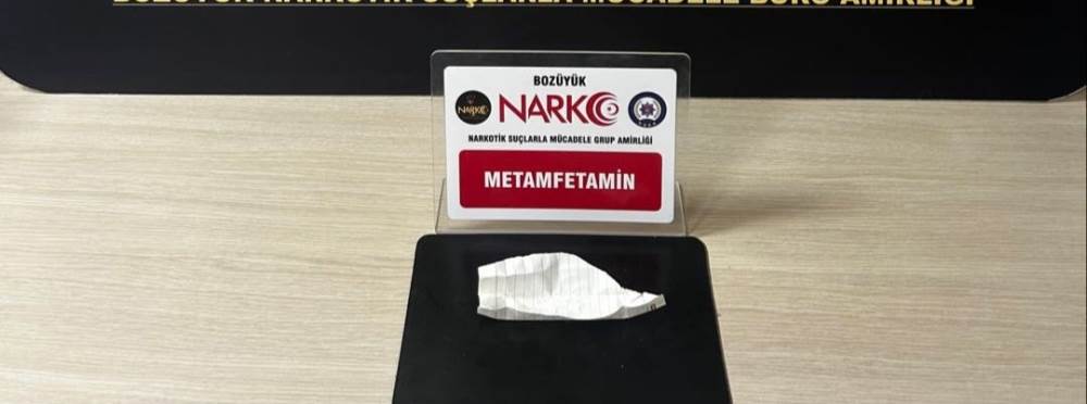Bozüyük'te uyuşturucu operasyonu: 3 kişi göza…