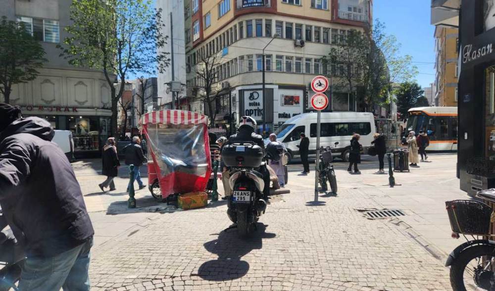 Eskişehir'de “Motosiklet Giremez” tabelaları …