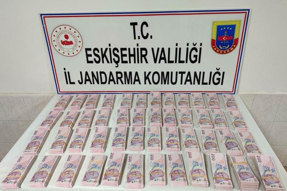 Eskişehir'de 22 büyükbaş hayvanı sahte parayl…