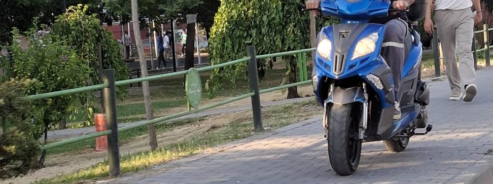 Eskişehir'de duyarsız motosikletli yayaları t…