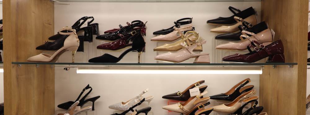 Eskişehir’de esnaf yaz sezonuna girdi: Vitrin…