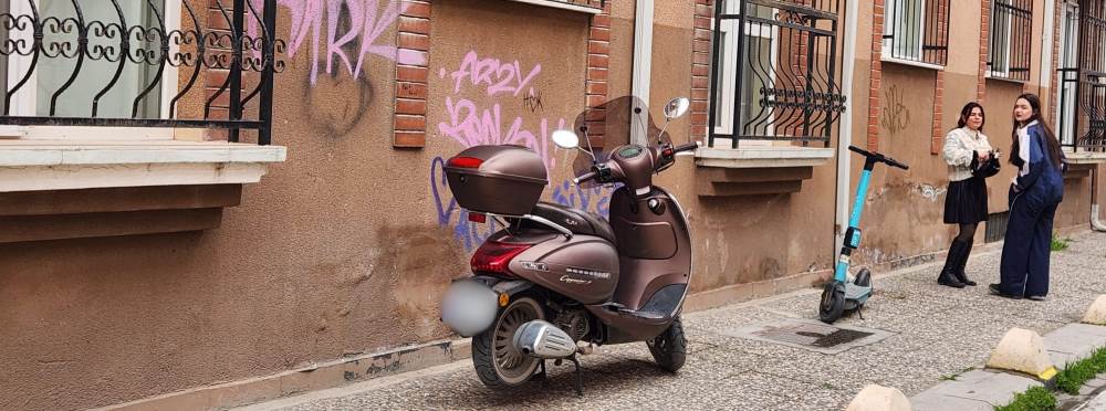 Eskişehir’de kaldırım düzeni alarm veriyor