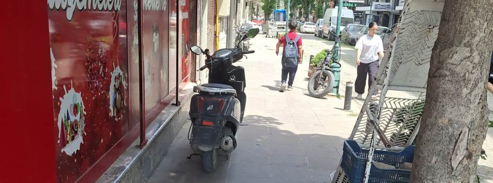 Eskişehir’de kaldırım işgali vatandaşları isy…