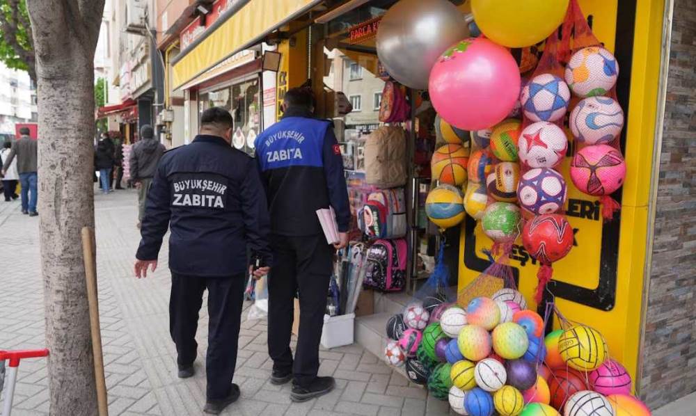 Eskişehir’de kaldırım işgallerine belediyeden…