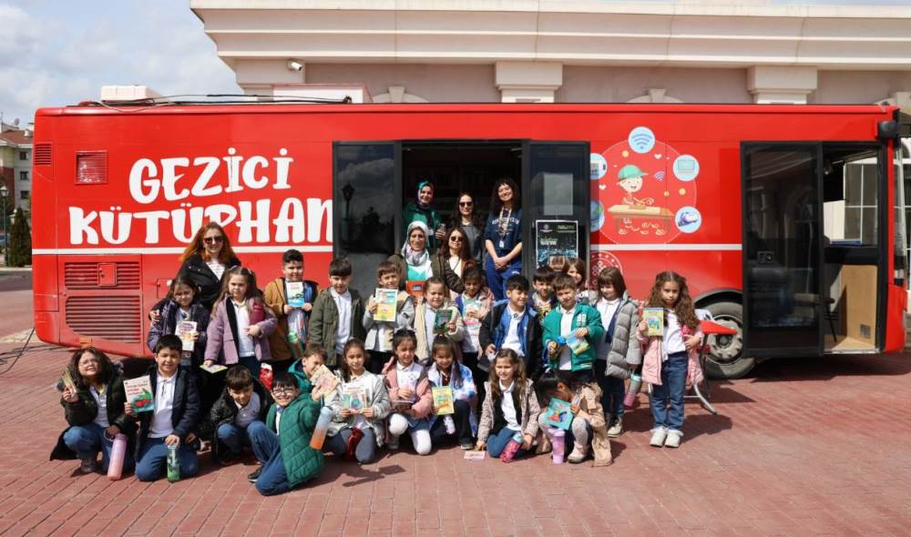 Eskişehir'de Kentpark Sosyal Kütüphane çocukl…