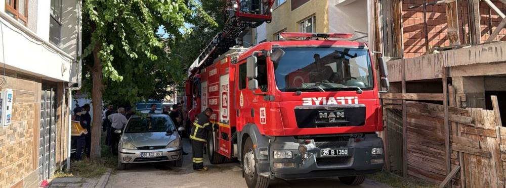 Eskişehir’de korkutan yangın: 2 kişi hastanel…