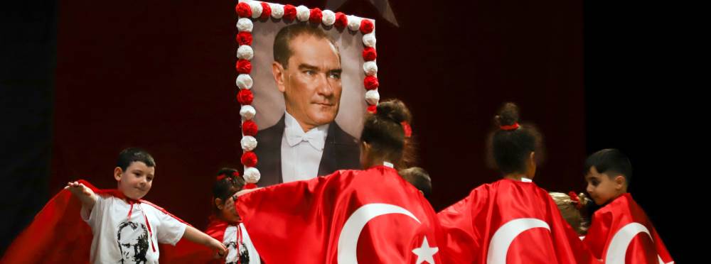 Eskişehir’de miniklerden Cumhuriyet Bayramı’n…