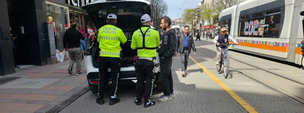 Eskişehir’de sıkı denetim: Sürücülere ceza ya…