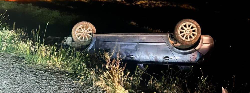 Eskişehir'de takla atan araçtan sağ kurtuldu!