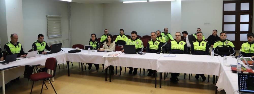 Eskişehir’de trafik personeline yapay zekâ eğ…