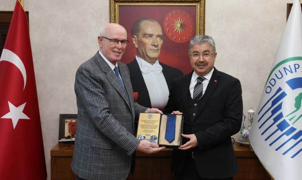 Eskişehir Valisi Erdinç Yılmaz'dan, Kazım Kur…