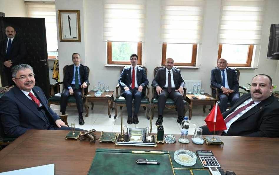 Eskişehir Valisi ile İnönü’de projeler masaya yatırıldı