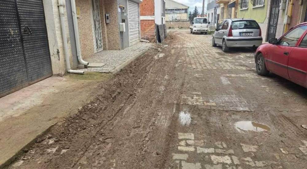 Eskişehirli vatandaşlardan belediyeye “çözüm”…
