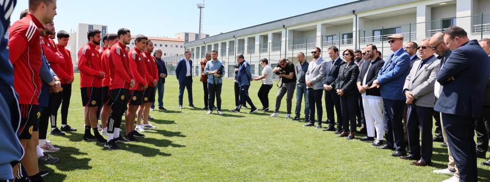 Eskişehirspor’a kritik maç öncesi başkanlarda…