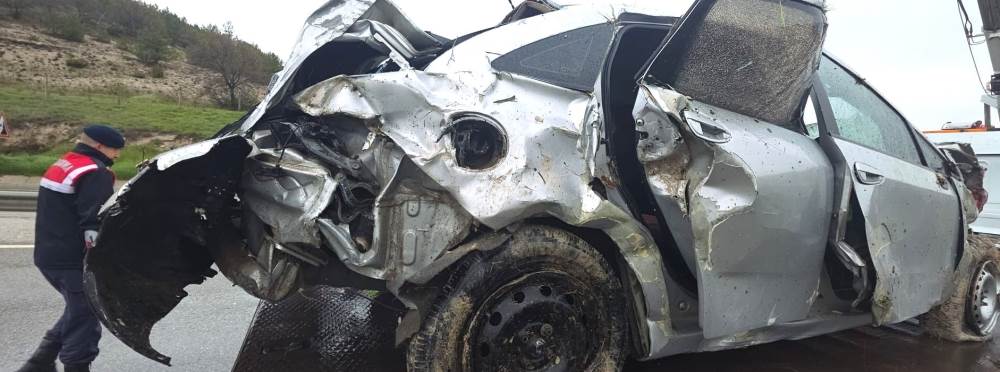 Kütahya’daki trafik kazasında ölü sayısı 2’ye yükseldi