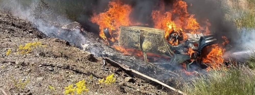 Küthaya'da takla atan otomobil alev topuna dö…