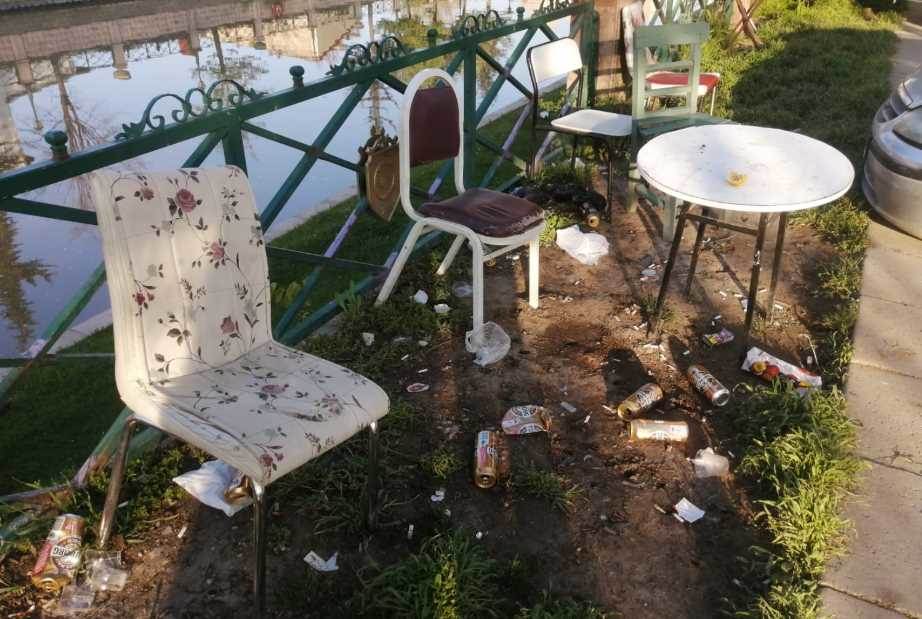 Porsuk Kenarında çöp tepkisi: “Yiyip içip gid…
