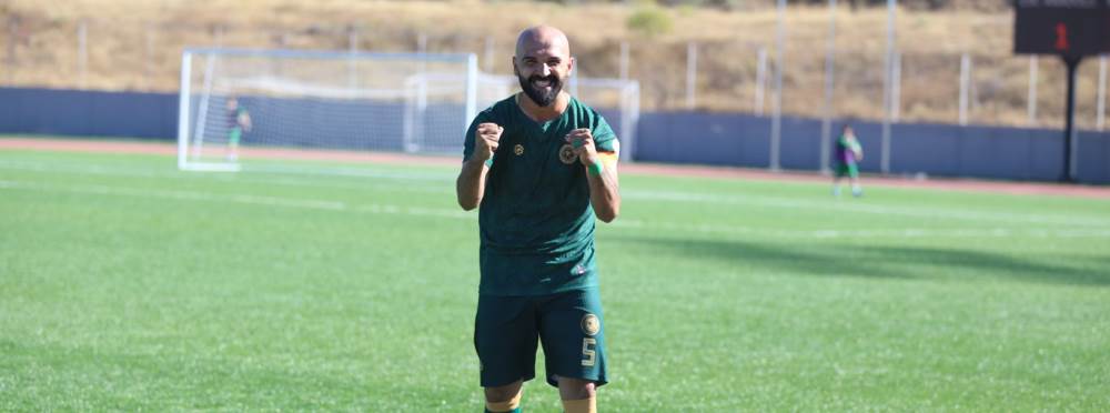Rıdvan golle tanıştı