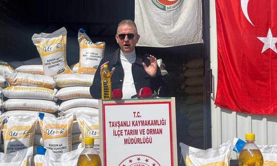Tavşanlı'da 114 çiftçiye Aspir tohum desteği
