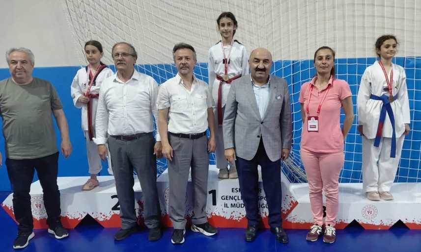 Tekvandoda iki günde büyük heyecan