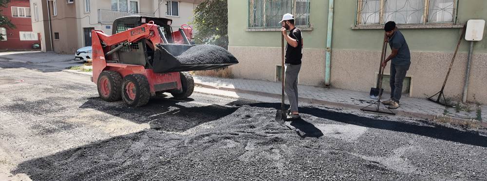 Tepebaşı'nda yol seferberliği sürüyor: Fen İş…