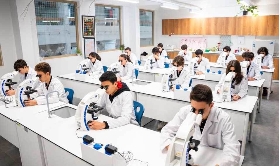 TÜBİTAK Fen Lisesi başvurularında son gün!