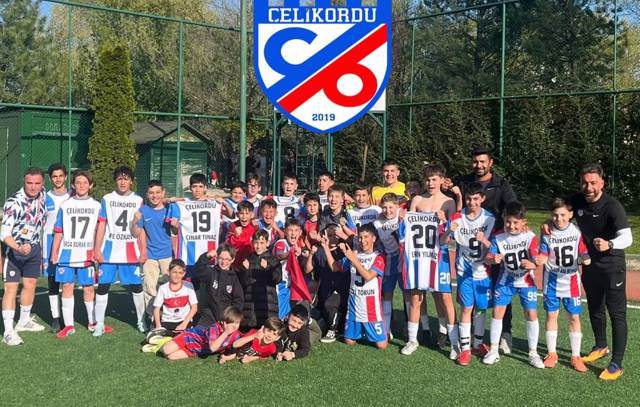 U13 Play-Off’larda zirvede Çelikordu var