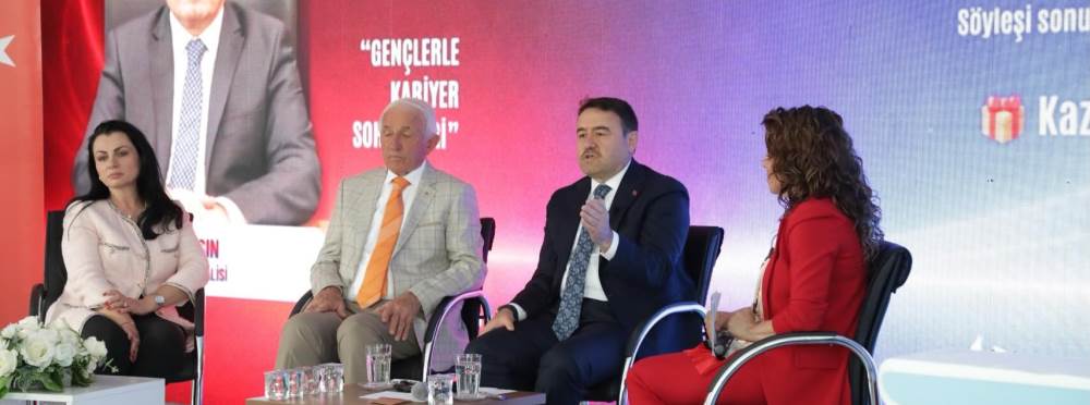 Vali Işın'dan gençlere mesaj: Eğitimle her he…